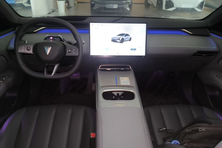 Used Deepal L06 2026 Model 560Ultra Laser Edition Center Console