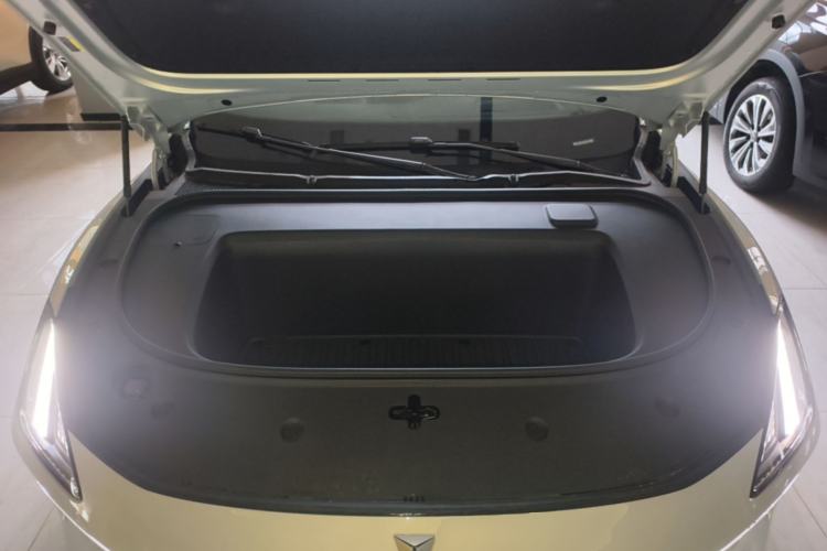 Used Deepal L06 2026 Model 560Ultra Laser Edition Engine Bay
