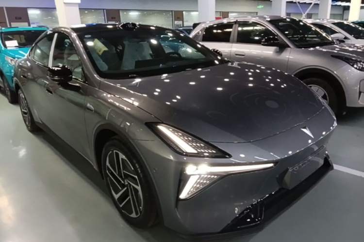 Used Deepal L06 2026 Model 560Ultra Laser Edition Exterior 1
