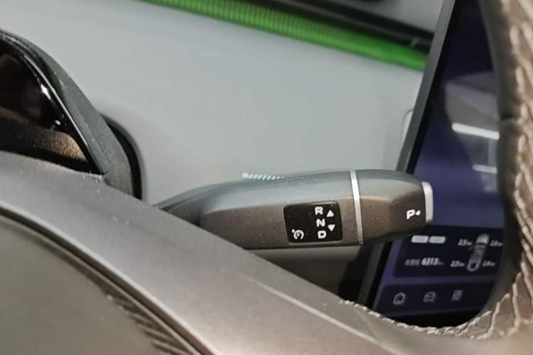 Used Deepal L06 2026 Model 560Ultra+ Laser Edition Gear Lever