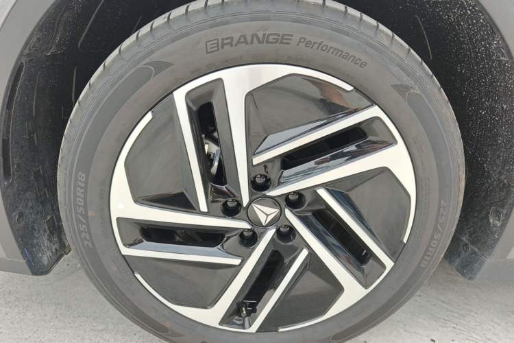 Used Deepal L06 2026 Model, 560 Max Left Front Wheel Hub