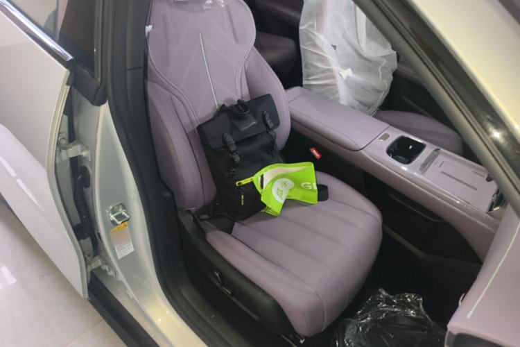 Used Deepal L06 2026 Model 560Ultra Laser Edition Right Front Seat