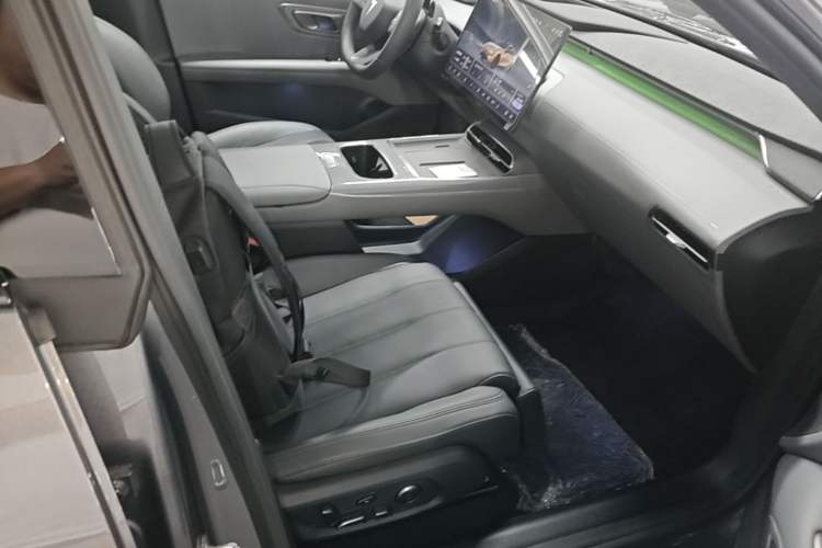 Used Deepal L06 2026 Model 560Ultra+ Laser Edition Right Front Seat