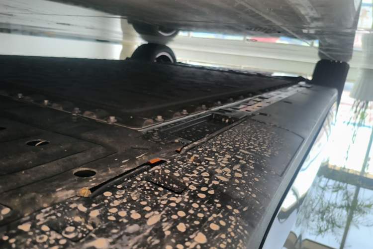 Used Deepal L06 2026 Model 560Ultra Laser Edition Right Side Sill