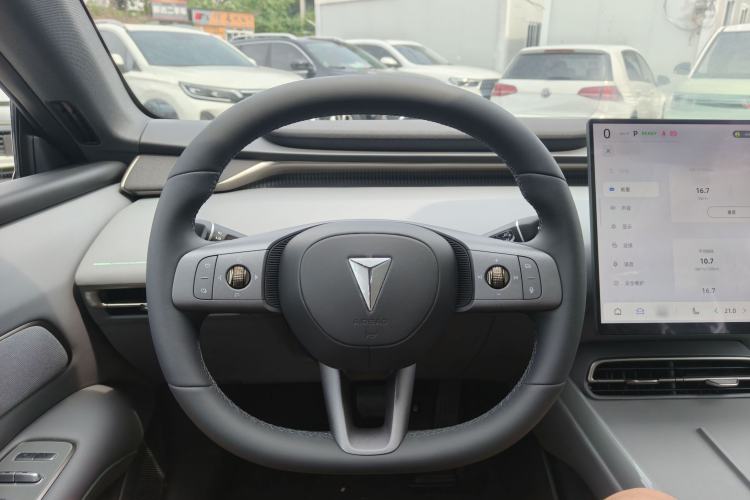 Used Deepal L06 2026 Model, 560 Max Steering Wheel