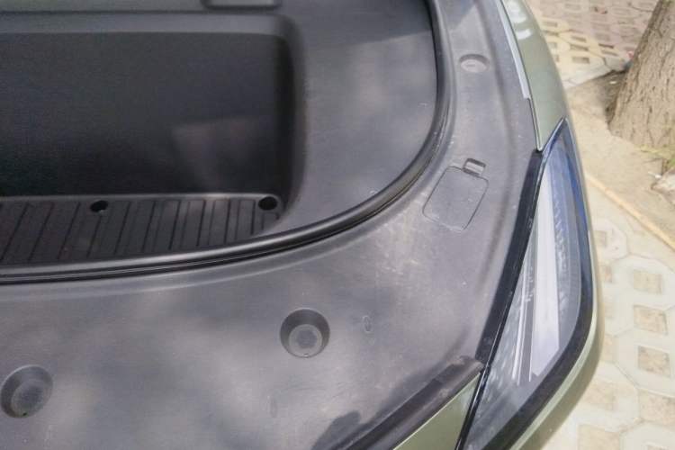 Used Deepal L06 2026 Model 560Ultra Laser Edition Engine Bay Left