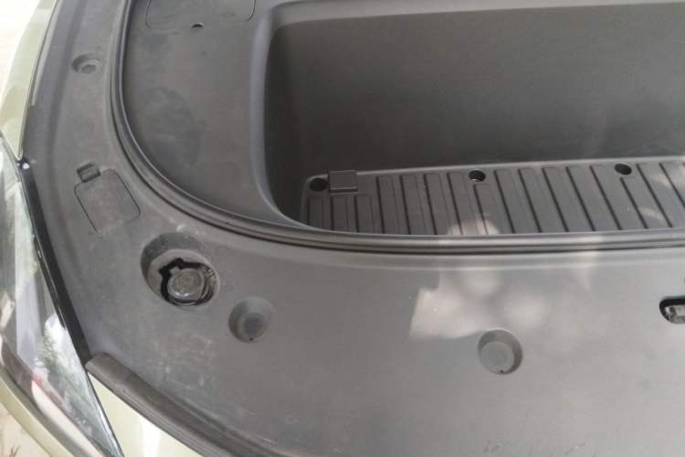 Used Deepal L06 2026 Model 560Ultra Laser Edition Engine Bay Right