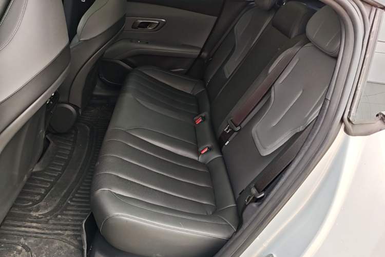 Used Deepal L06 2026 Model 560Ultra Laser Edition Left Rear Seat