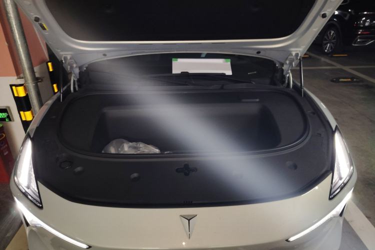 Used Deepal L06 2026 Model 670Ultra+ Laser Edition Engine Bay