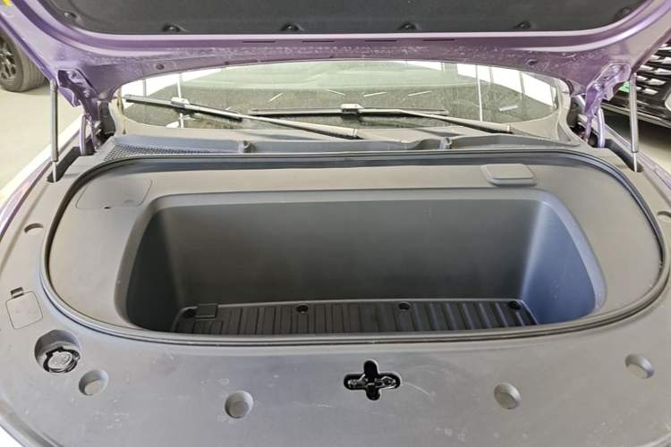 Used Deepal L06 2026 Model 560Ultra+ Laser Edition Engine Bay