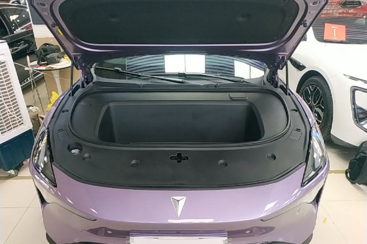 Used Deepal L06 2026 Model 560Ultra Laser Edition Engine Bay