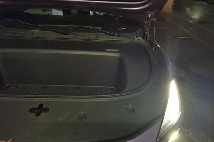 Used Deepal L06 2026 Model 560Ultra+ Laser Edition Engine Bay Left