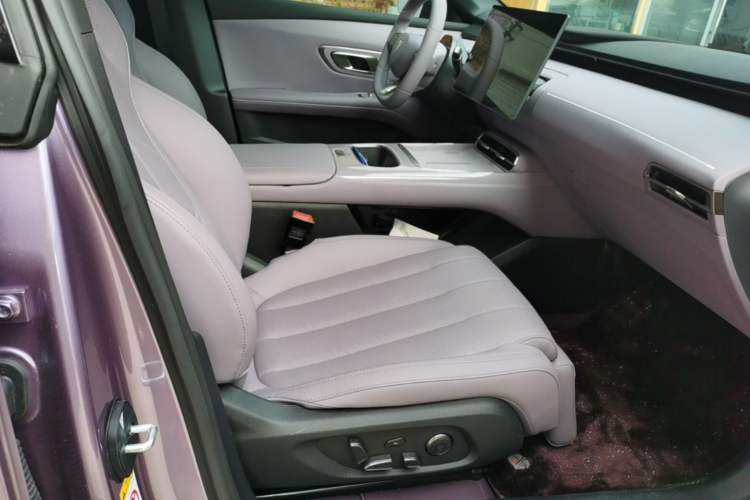 Used Deepal L06 2026 Model 560Ultra+ Laser Edition Right Front Seat