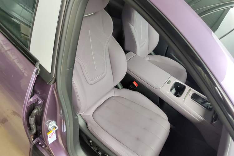 Used Deepal L06 2026 Model 560Ultra Laser Edition Right Front Seat