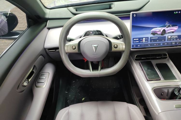 Used Deepal L06 2026 Model 670Ultra+ Laser Edition Steering Wheel