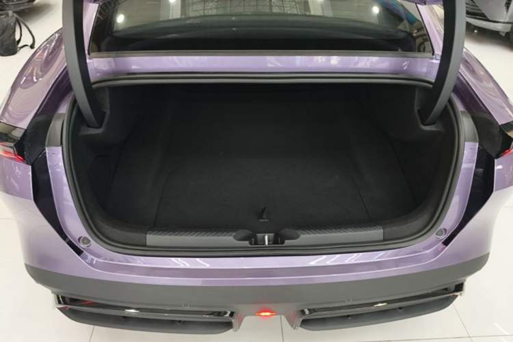 Used Deepal L06 2026 Model 560Ultra+ Laser Edition Trunk