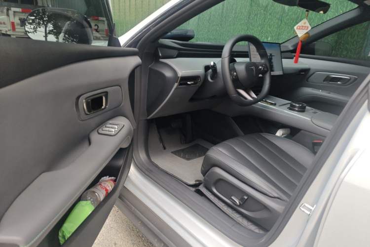 Used Deepal L06 2026 Model 670Ultra Laser Edition Driver Seat