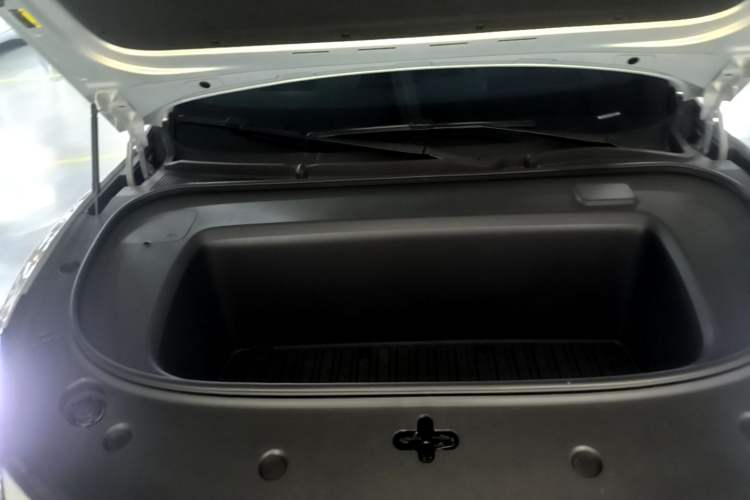 Used Deepal L06 2026 Model 670Ultra+ Laser Edition Engine Bay