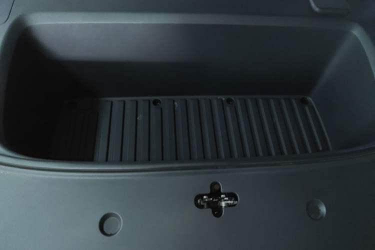 Used Deepal L06 2026 Model 670Ultra Laser Edition Engine Bay