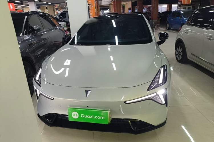 Used Deepal L06 2026 Model 560Ultra Laser Edition Front