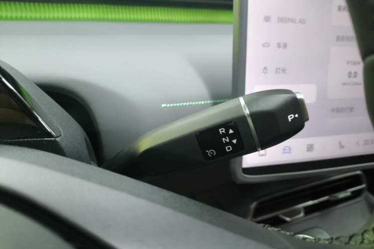 Used Deepal L06 2026 Model 560Ultra Laser Edition Gear Lever