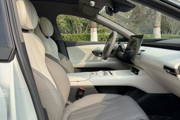 Used Deepal L06 2026 Model 560Ultra+ Laser Edition Interior 5