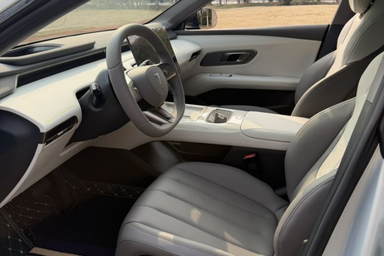 Used Deepal L06 2026 Model 560Ultra+ Laser Edition Left Front Seat
