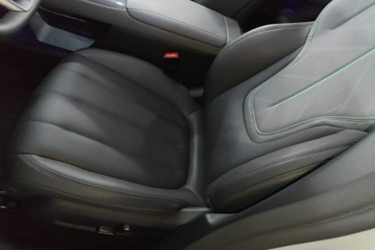 Used Deepal L06 2026 Model 670Ultra Laser Edition Left Front Seat