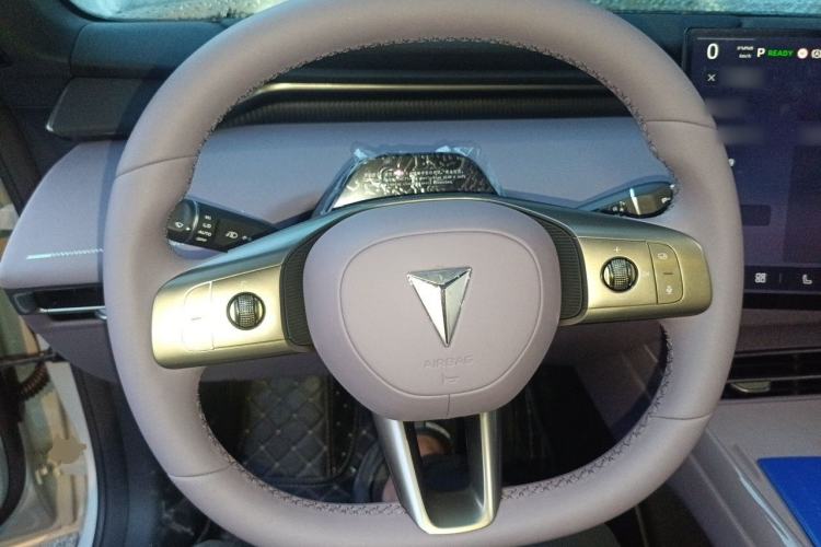 Used Deepal L06 2026 Model 670Ultra+ Laser Edition Steering Wheel