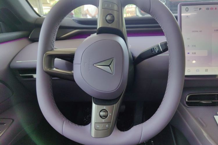 Used Deepal L06 2026 Model 670Ultra+ Laser Edition Steering Wheel