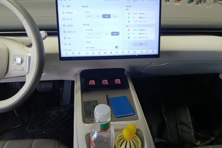 Used Deepal L07 2024 230Max Range-Extended Version Audio And AC Panel