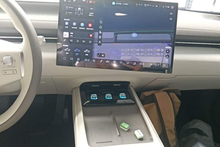 Used Deepal L07 2024 230Max Range-Extended Version Audio And AC Panel