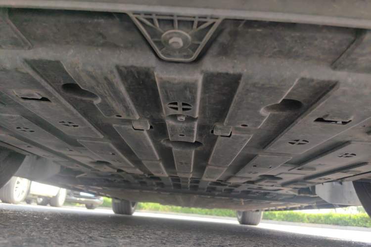 Used Deepal L07 2024 530 Max Qiankun Intelligent Driving ADS SE Pure Electric Version Chassis Front