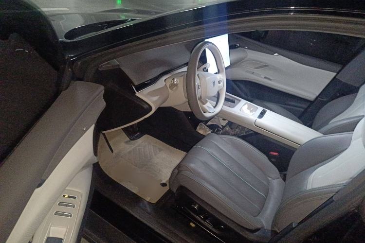 Used Deepal L07 2024 230Max Qiankun Intelligent Driving ADS SE Range-Extended Version Driver Seat