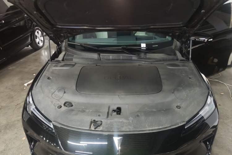 Used Deepal L07 2024 230Max Range-Extended Version Engine Bay
