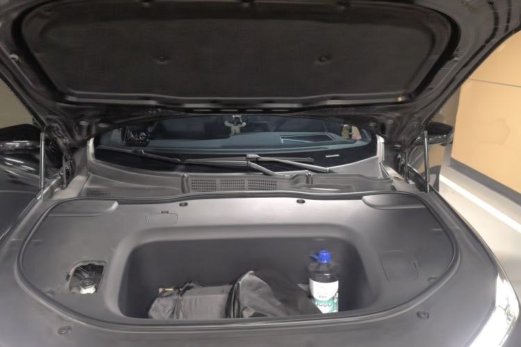 Used Deepal L07 2024 530Max Pure Electric Version Engine Bay