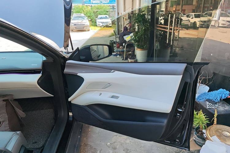 Used Deepal L07 2024 230Max Range-Extended Version Interior 5