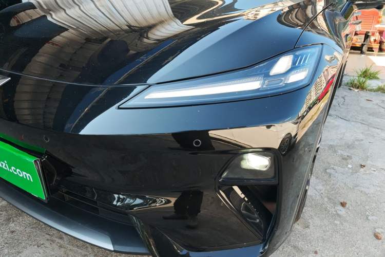 Used Deepal L07 2024 230Max Range-Extended Version Left Front Headlight