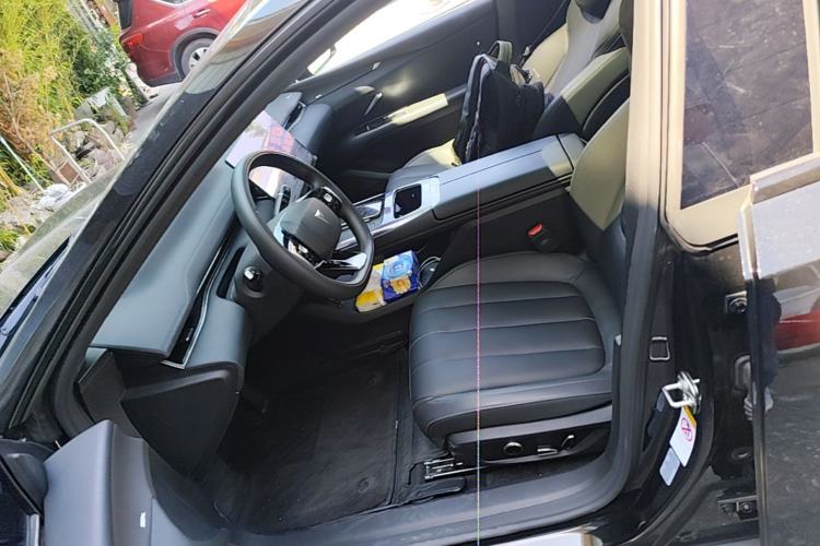 Used Deepal L07 2024 230Max Range-Extended Version Left Front Seat