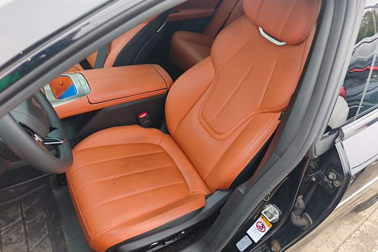 Used Deepal L07 2024 230Max Range-Extended Version Left Front Seat