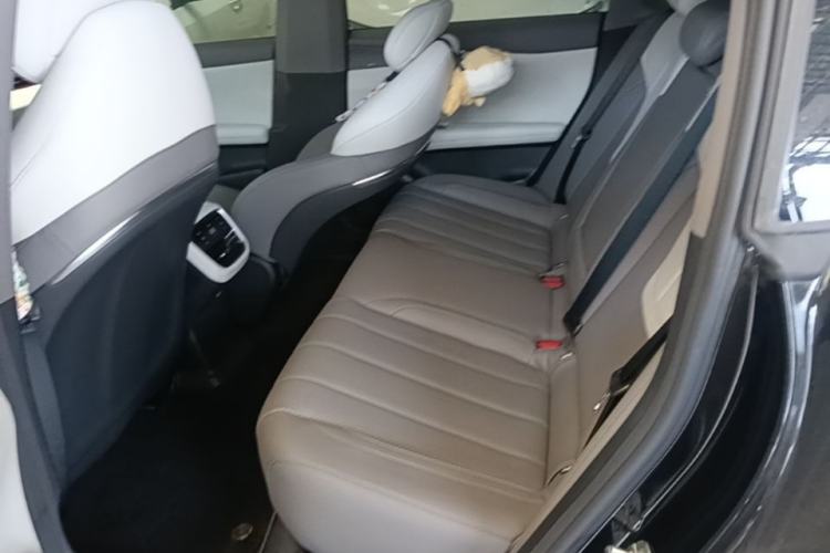 Used Deepal L07 2024 230Max Range-Extended Version Left Rear Seat