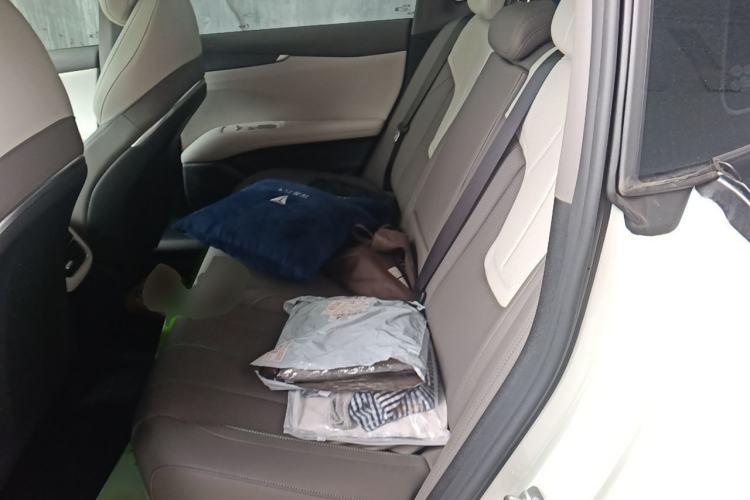 Used Deepal L07 2024 230Max Range-Extended Version Left Rear Seat