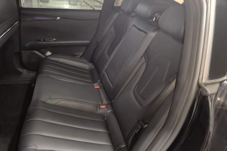 Used Deepal L07 2024 530Max Pure Electric Version Left Rear Seat