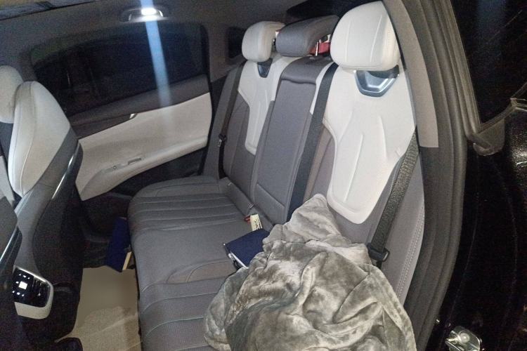 Used Deepal L07 2024 230Max Qiankun Intelligent Driving ADS SE Range-Extended Version Left Rear Seat