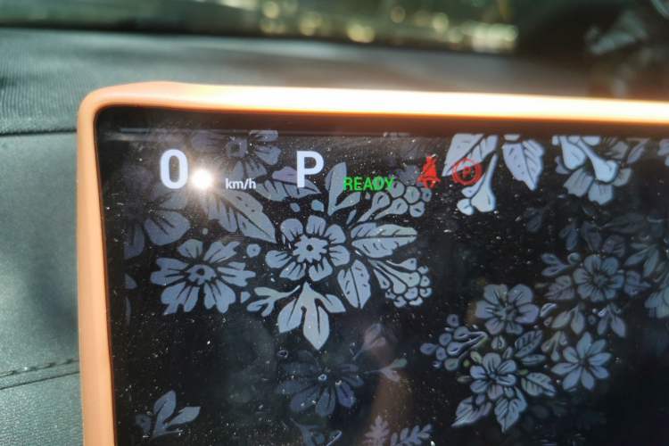 Used Deepal L07 2024 230Max Qiankun Intelligent Driving ADS SE Range-Extended Version Odometer Close Up