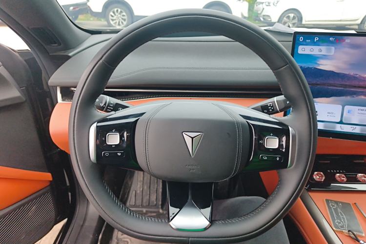 Used Deepal L07 2024 230Max Range-Extended Version Steering Wheel