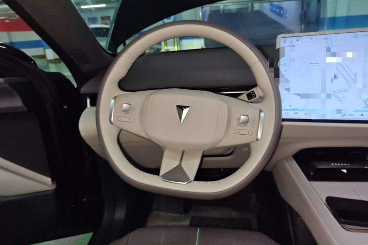 Used Deepal L07 2024 530Max Pure Electric Version Steering Wheel