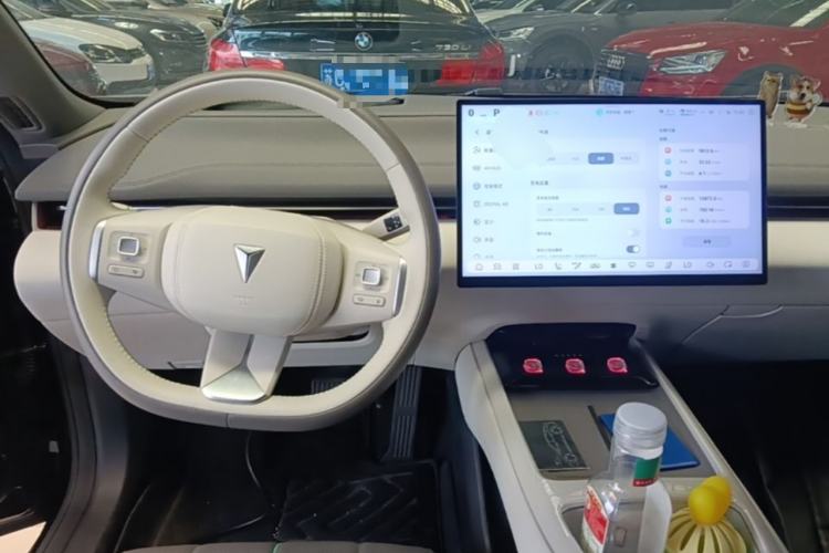 Used Deepal L07 2024 230Max Range-Extended Version Steering Wheel