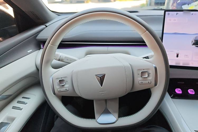 Used Deepal L07 2024 230Max Range-Extended Version Steering Wheel