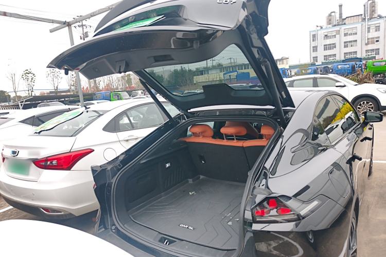 Used Deepal L07 2024 230Max Range-Extended Version Trunk